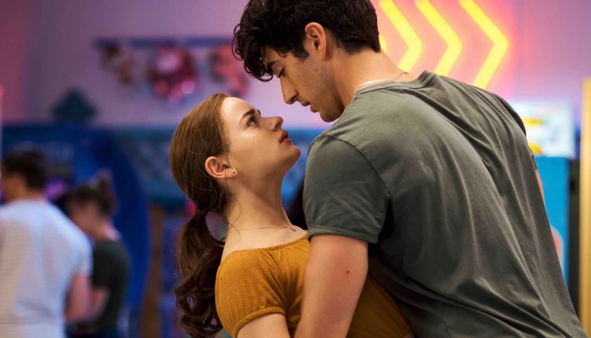 Bốt hôn 2 (The Kissing Booth 2)
