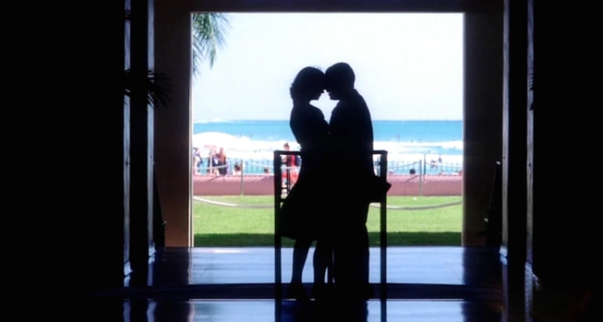 Tình Cuồng Say (Punch-Drunk Love)