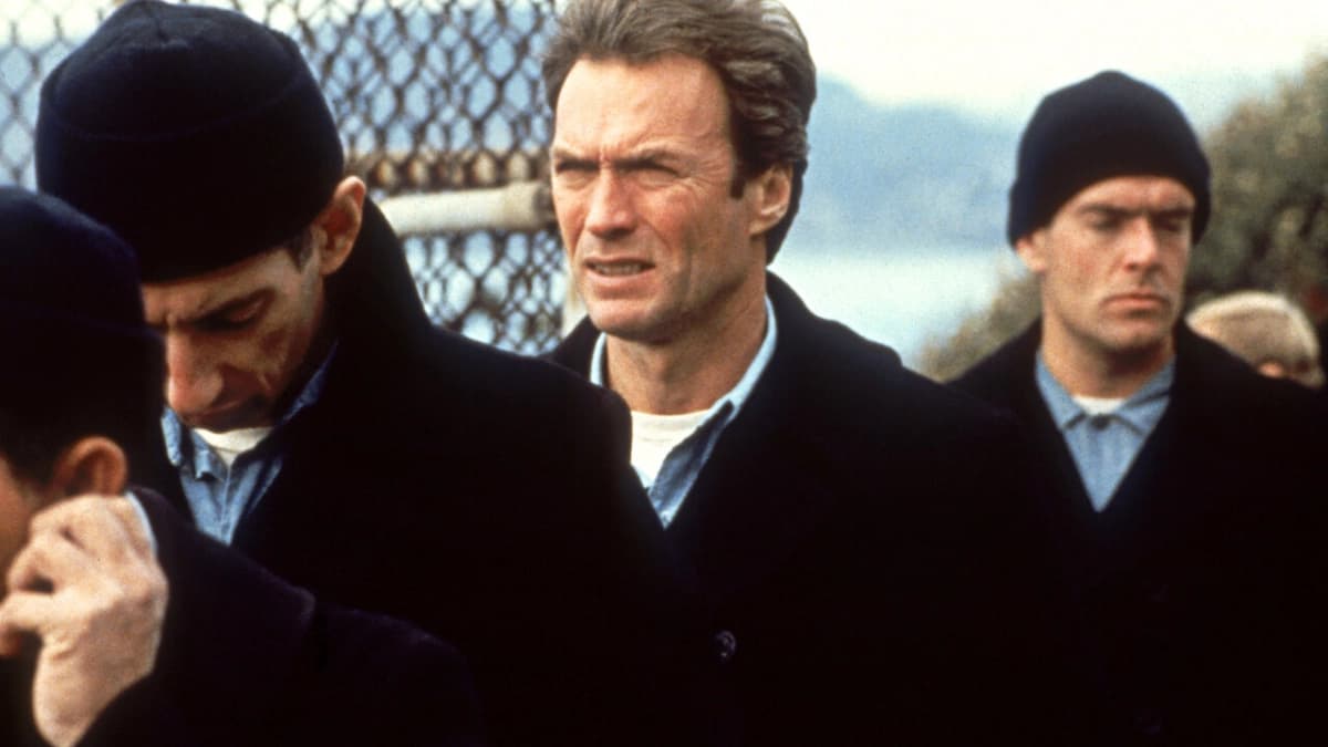 Vượt ngục Alcatraz (Escape from Alcatraz)